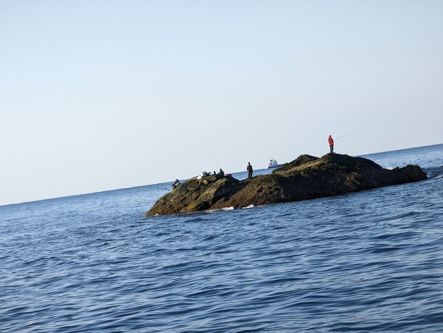 PXL_20221208_233641190
