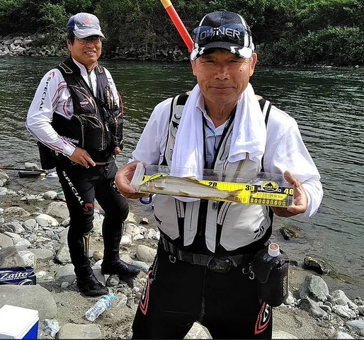 大鮎釣りにダイワの隠れ人気竿あり : 鮎釣り師ガバチャのひとり言 大鮎釣りにダイワの隠れ人気竿あり : 鮎釣り師ガバチャのひとり言