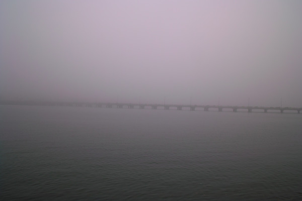 霧の中の松浦橋SDIM3237