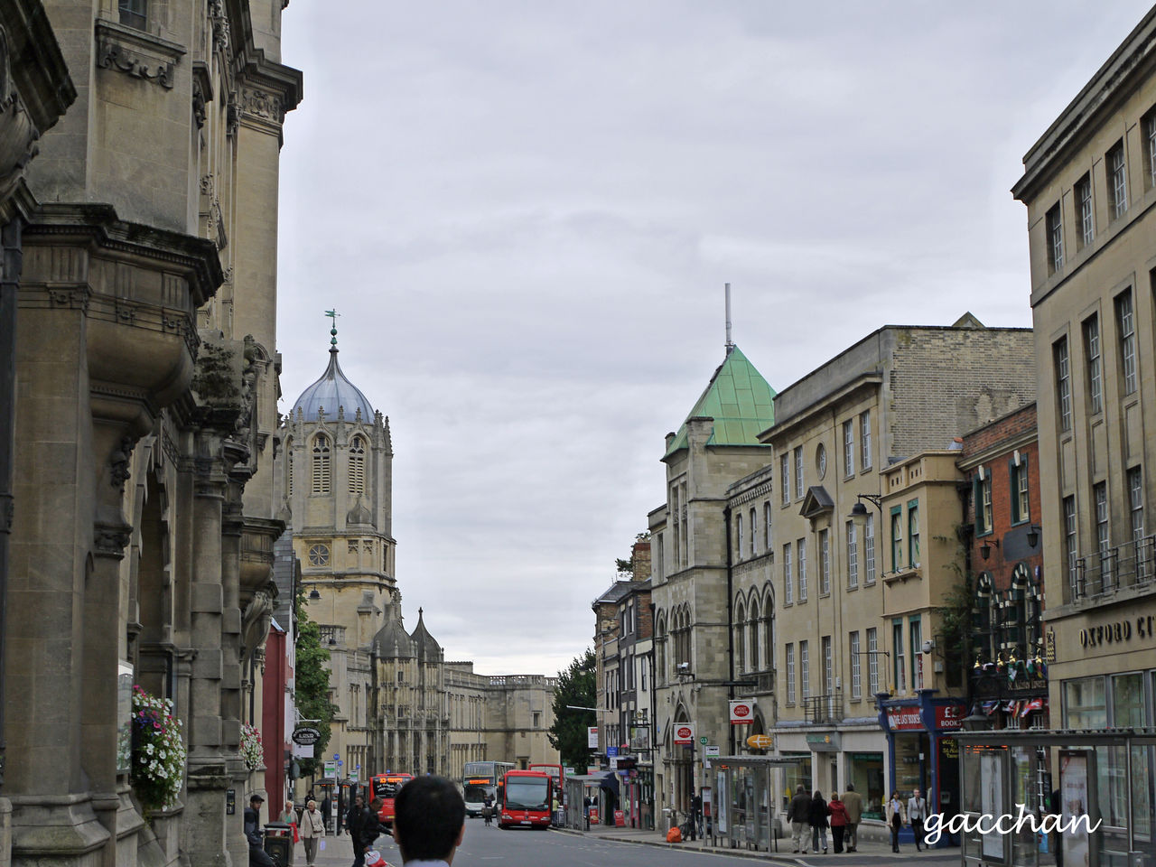 オックスフォードの街並み Oxford1 雲を眺めながら Gacchanのロンドン日記
