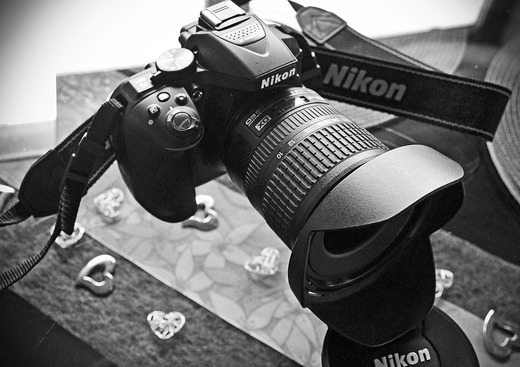 nikon