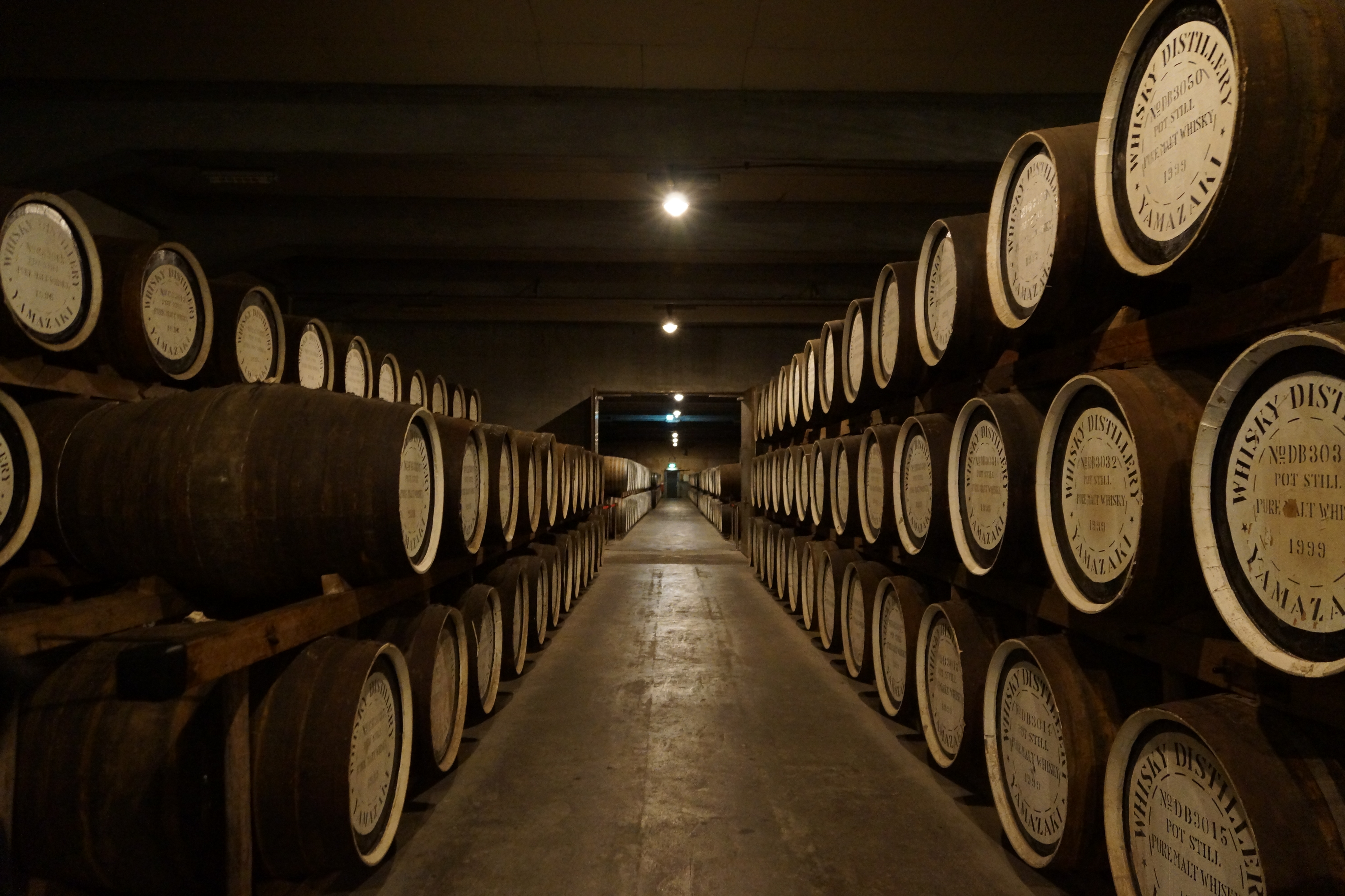 サントリー ウイスキー 工場