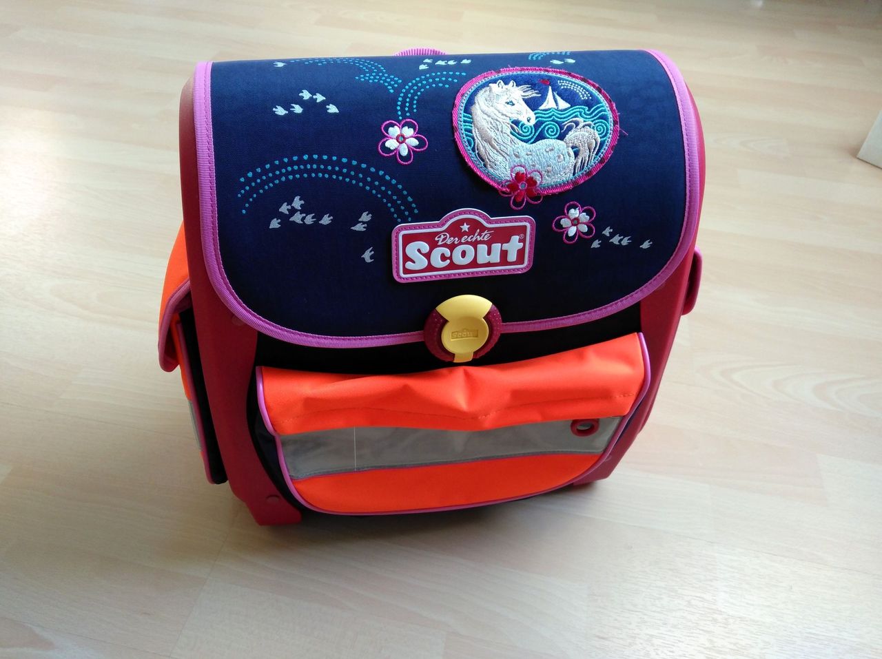 未使用新品、日本未発売】ドイツ製ランドセル Schulranzen Scout 