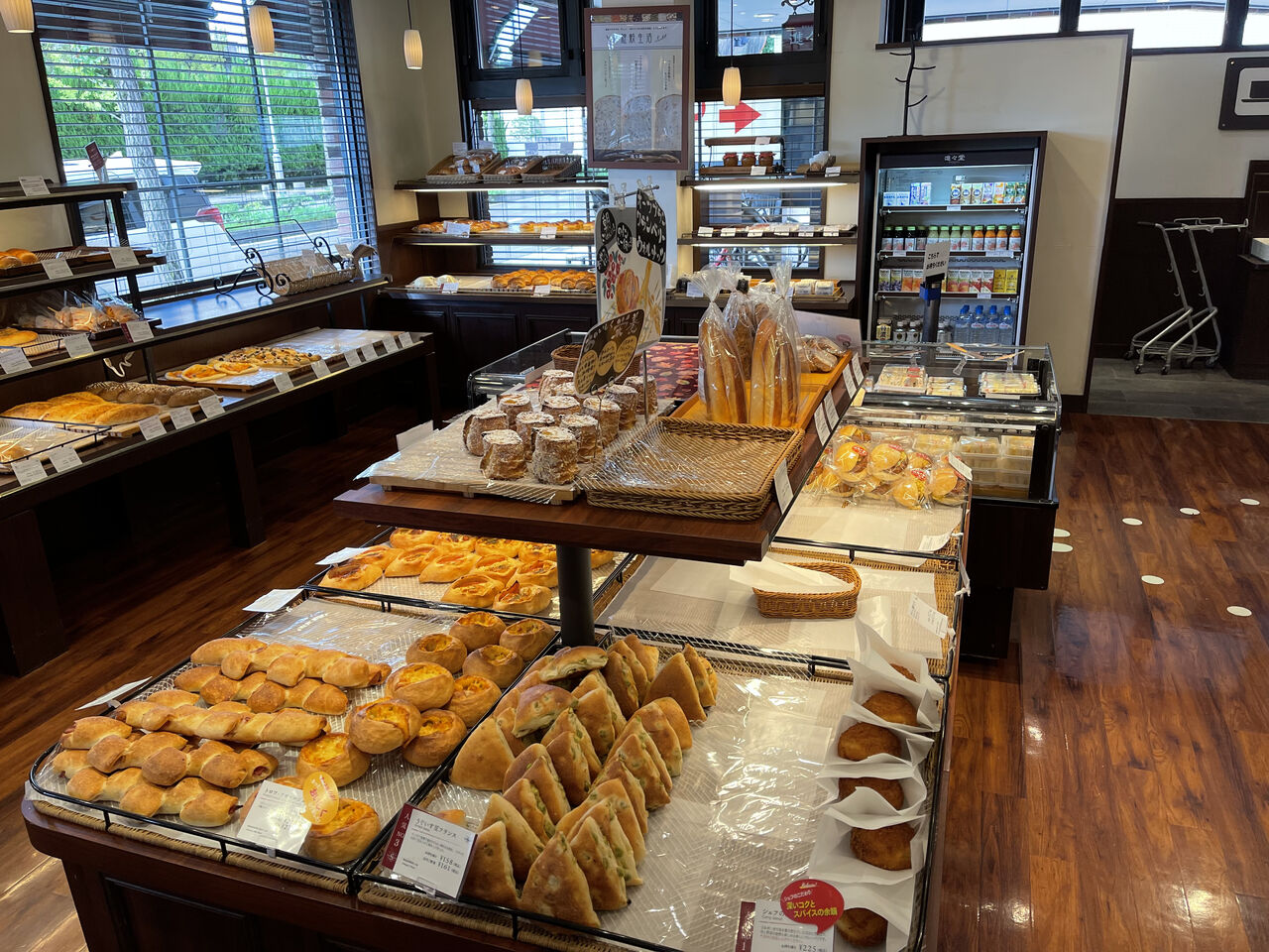 多彩なパンの食べ放題がうれしい 進々堂北山店 今日も外食日和