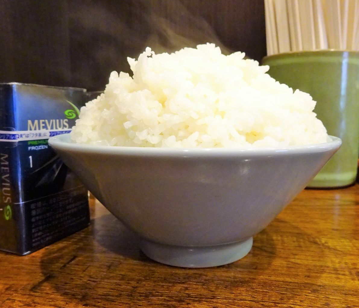 喜多見の 栄華 で デカ盛り肉野菜炒めライス Gakudaiの週末はデカ盛り