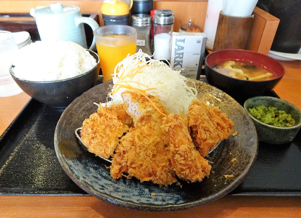 押上の とこだい精肉店 で デカ盛りひれかつ定食 Gakudaiの週末はデカ盛り 押上の とこだい精肉店 で デカ盛りひれかつ定食 Gakudaiの週末はデカ盛り
