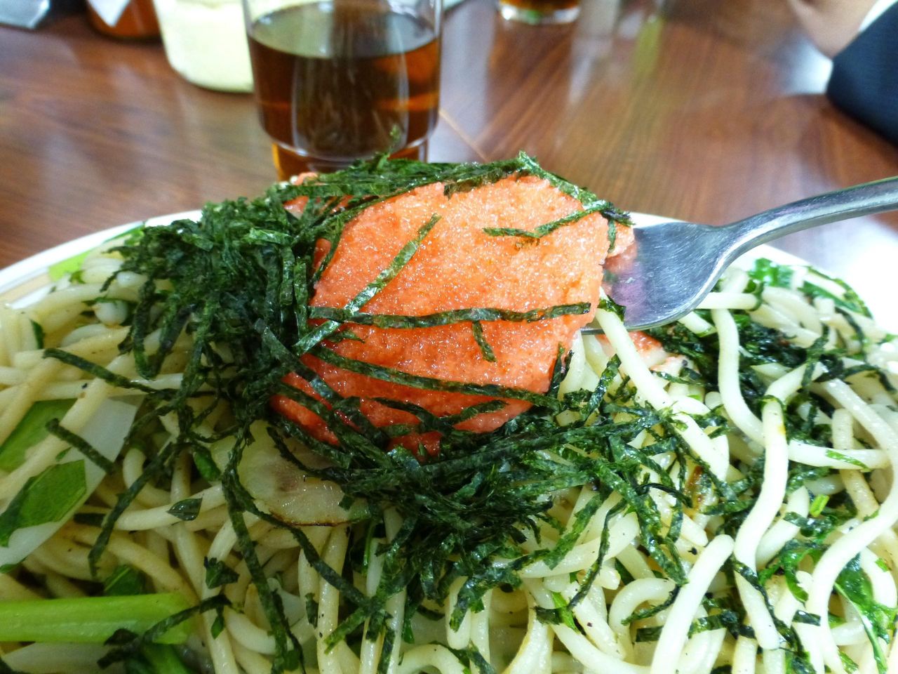 頂上には明太子ペーストと海苔がのっています!