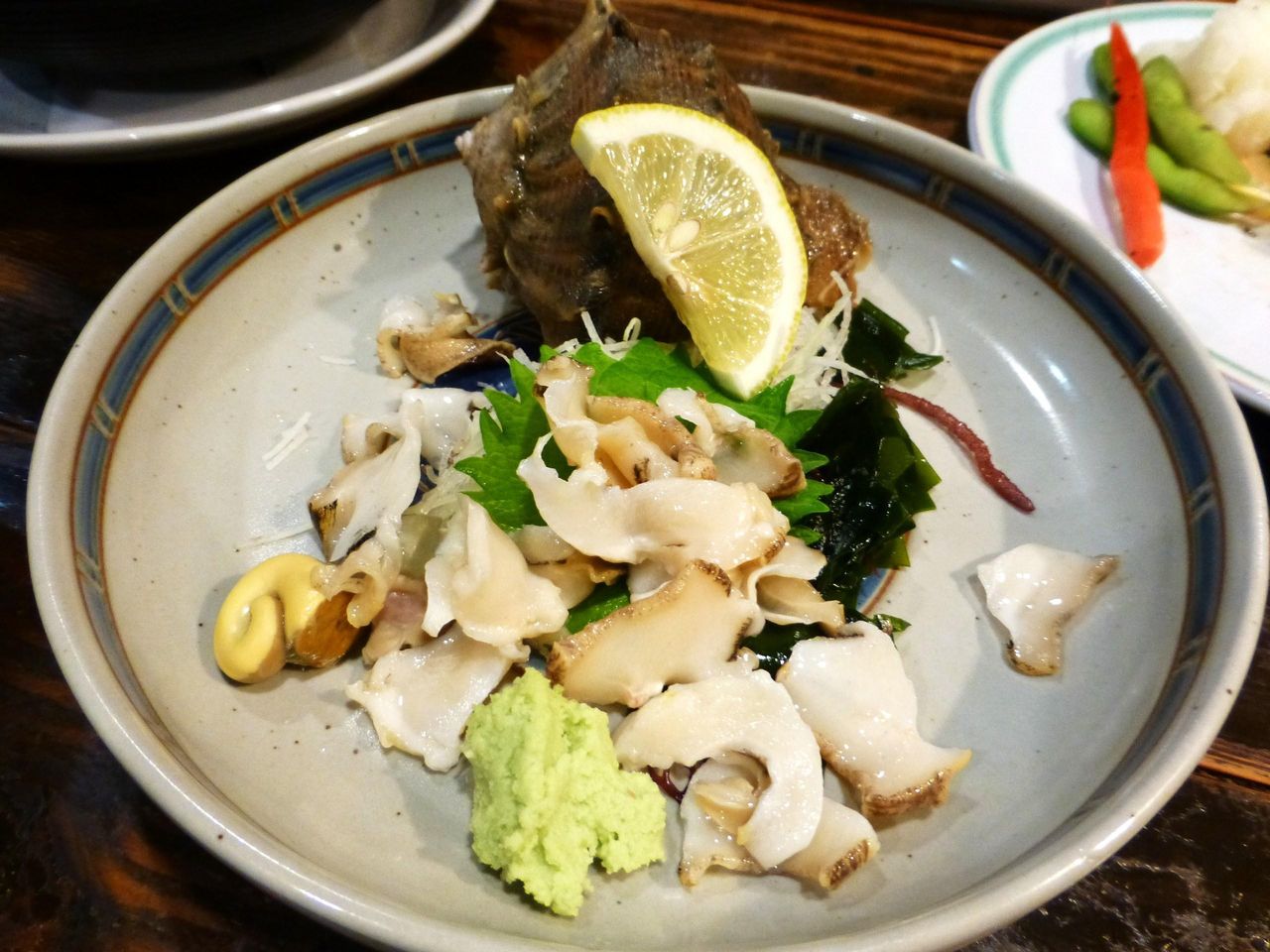 にし貝刺身630円