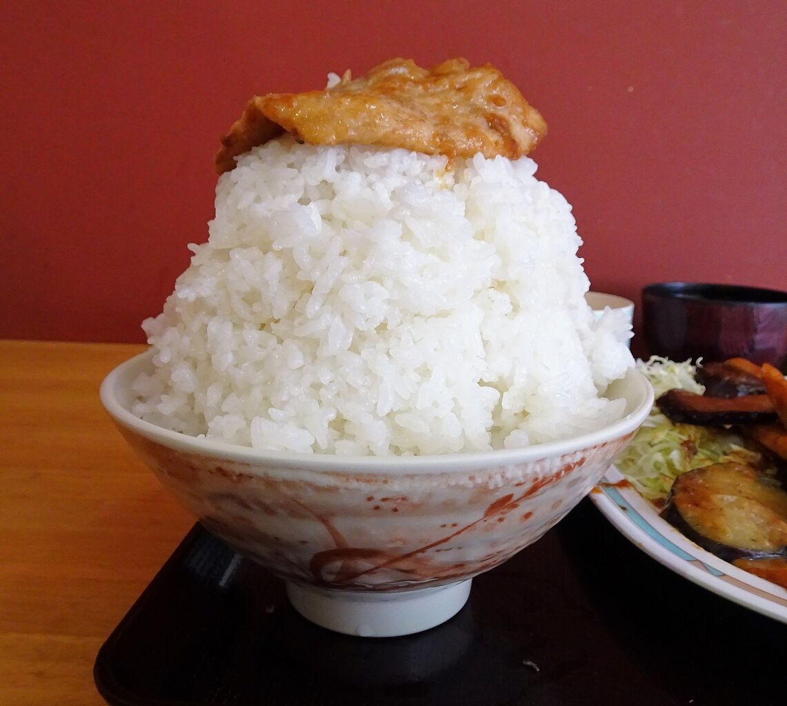 早稲田の オトボケ で デカ盛り肉ナス炒め定食 Gakudaiの週末はデカ盛り
