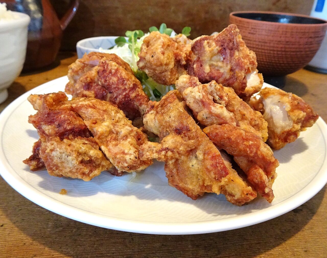 □南加瀬の「とんかつ三田」で、デカ盛り唐揚げ定食！ : gakudaiの週末