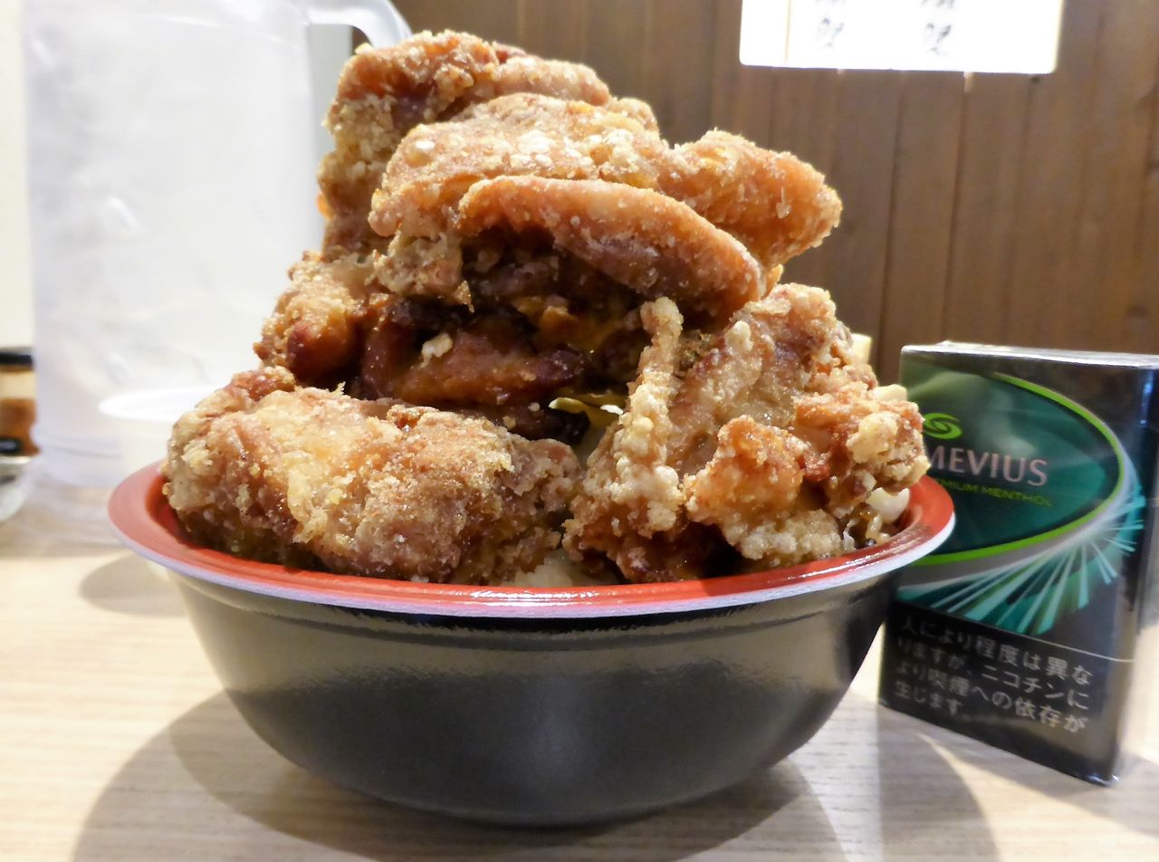 京橋の とり貫 で デカ盛り唐揚げ丼 Gakudaiの週末はデカ盛り