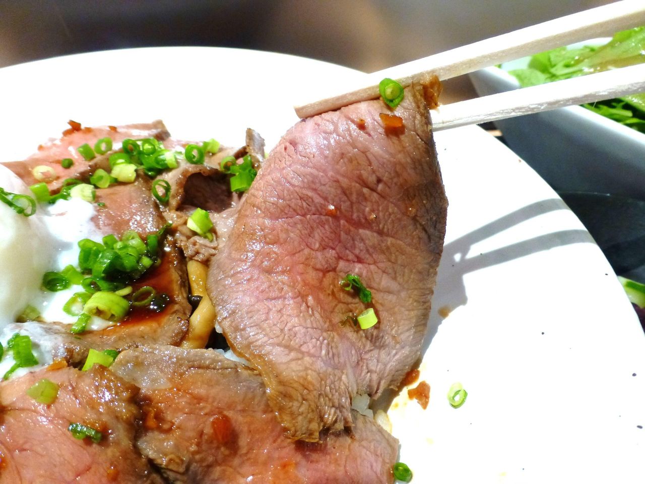 俺のそば 銀座の 俺のそば で デカ盛りローストビーフ丼 Gakudaiの週末はデカ盛り 俺のそば 銀座の 俺のそば で デカ盛りローストビーフ丼 Gakudaiの週末はデカ盛り