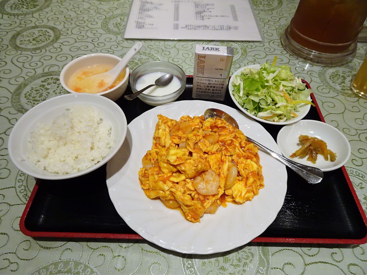 神保町の 上海庭 で デカ盛り海老チリ定食 Gakudaiの週末はデカ盛り