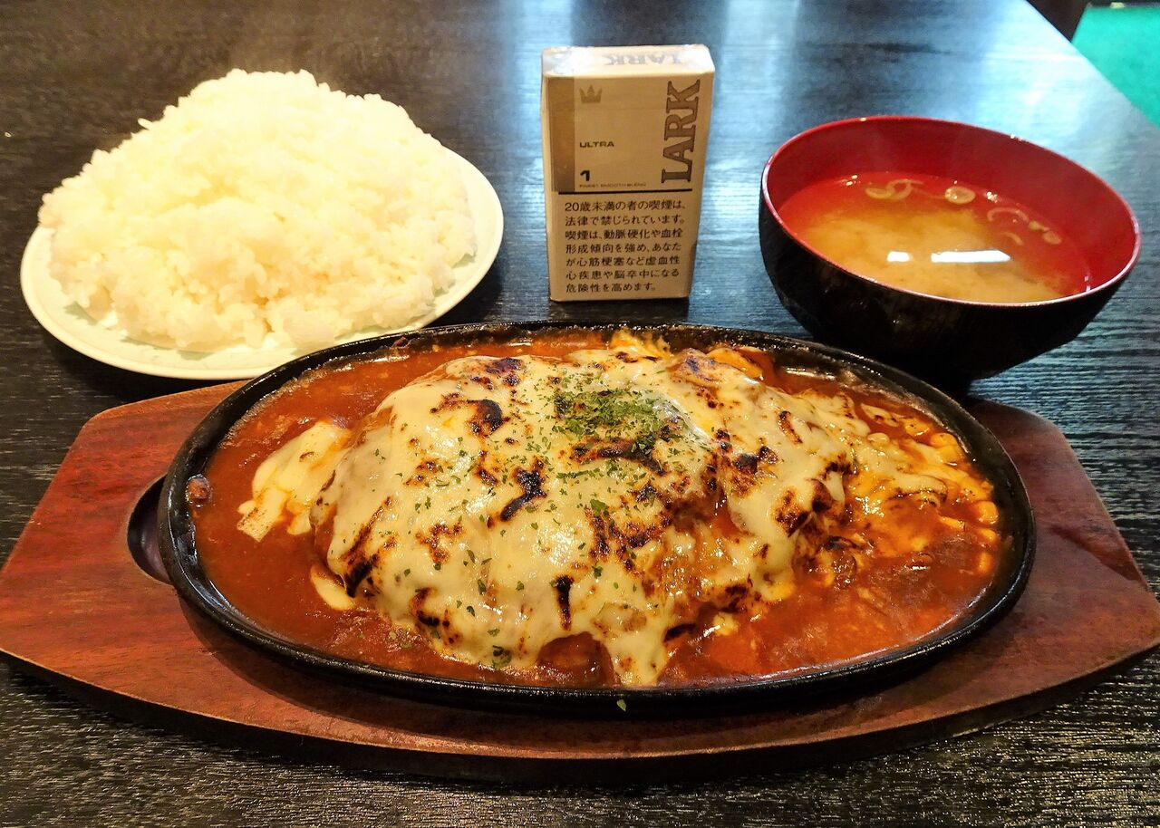 □飯田橋の「グローリー」で、デカ盛りハンバーグ！ : gakudaiの週末はデカ盛り！
