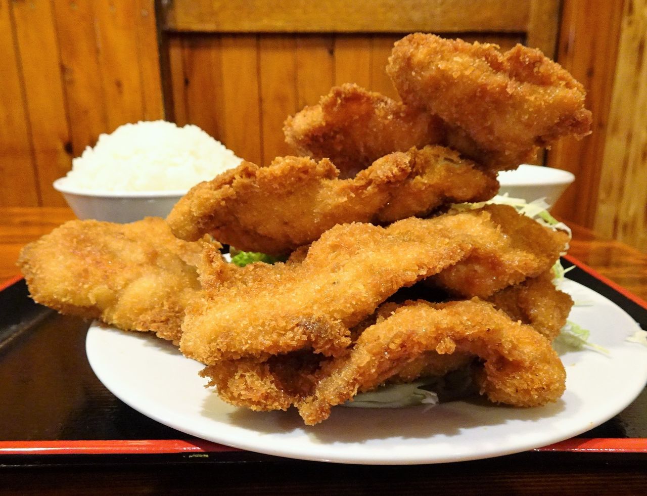 恵比寿の どんく で デカ盛りチキンカツ定食 Gakudaiの週末はデカ盛り 恵比寿の どんく で デカ盛りチキンカツ定食 Gakudaiの週末はデカ盛り
