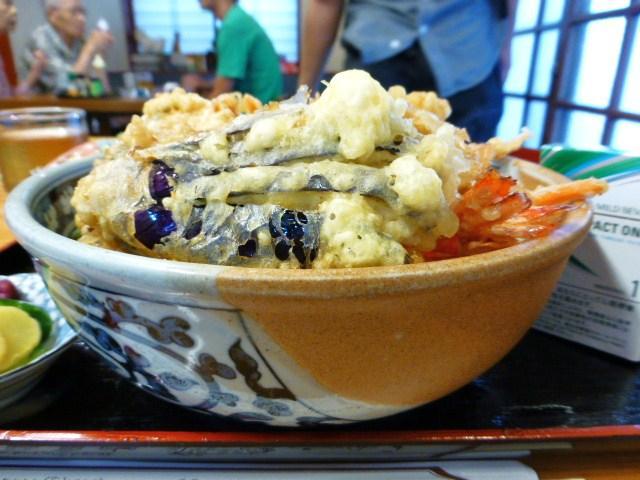 天丼大盛は、覚悟して注文しましょう!