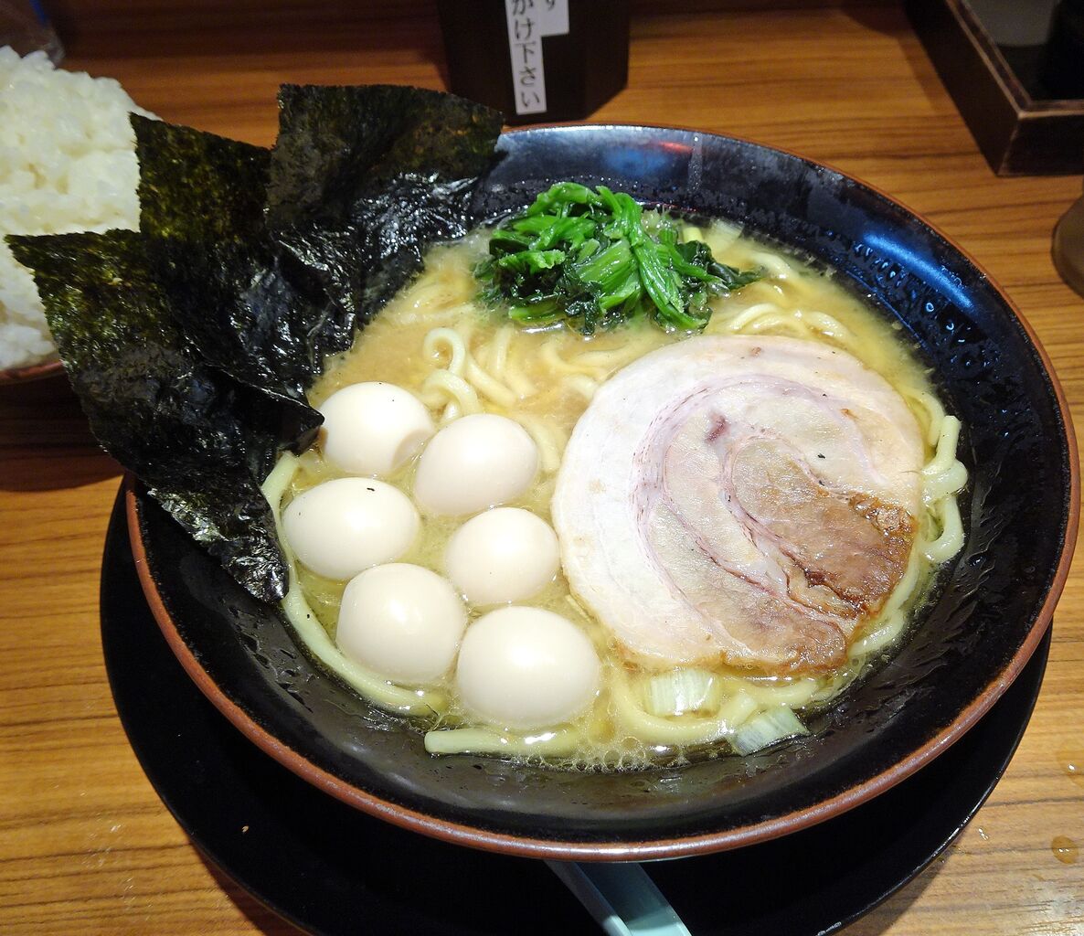 いっ かく や