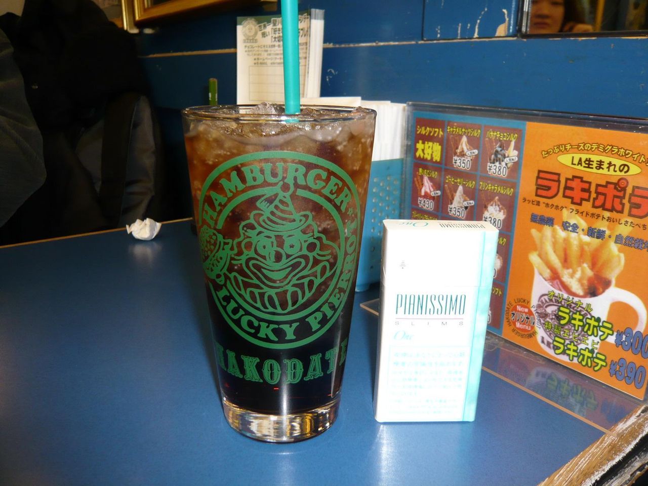 コーラM180円もデカイ!