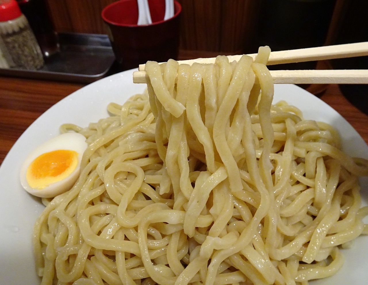 岩本町の 三豊麺 で デカ盛りつけ麺 Gakudaiの週末はデカ盛り 岩本町の 三豊麺 で デカ盛りつけ麺 Gakudaiの週末はデカ盛り