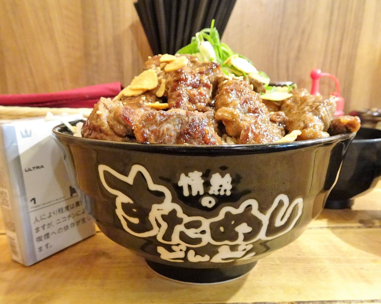 秋葉原の すためし で デカ盛りステーキ丼 Gakudaiの週末はデカ盛り