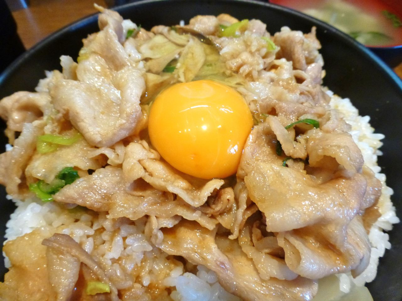 水道橋の 伝説のすた丼屋 で デカ盛りすた丼 Gakudaiの週末はデカ盛り