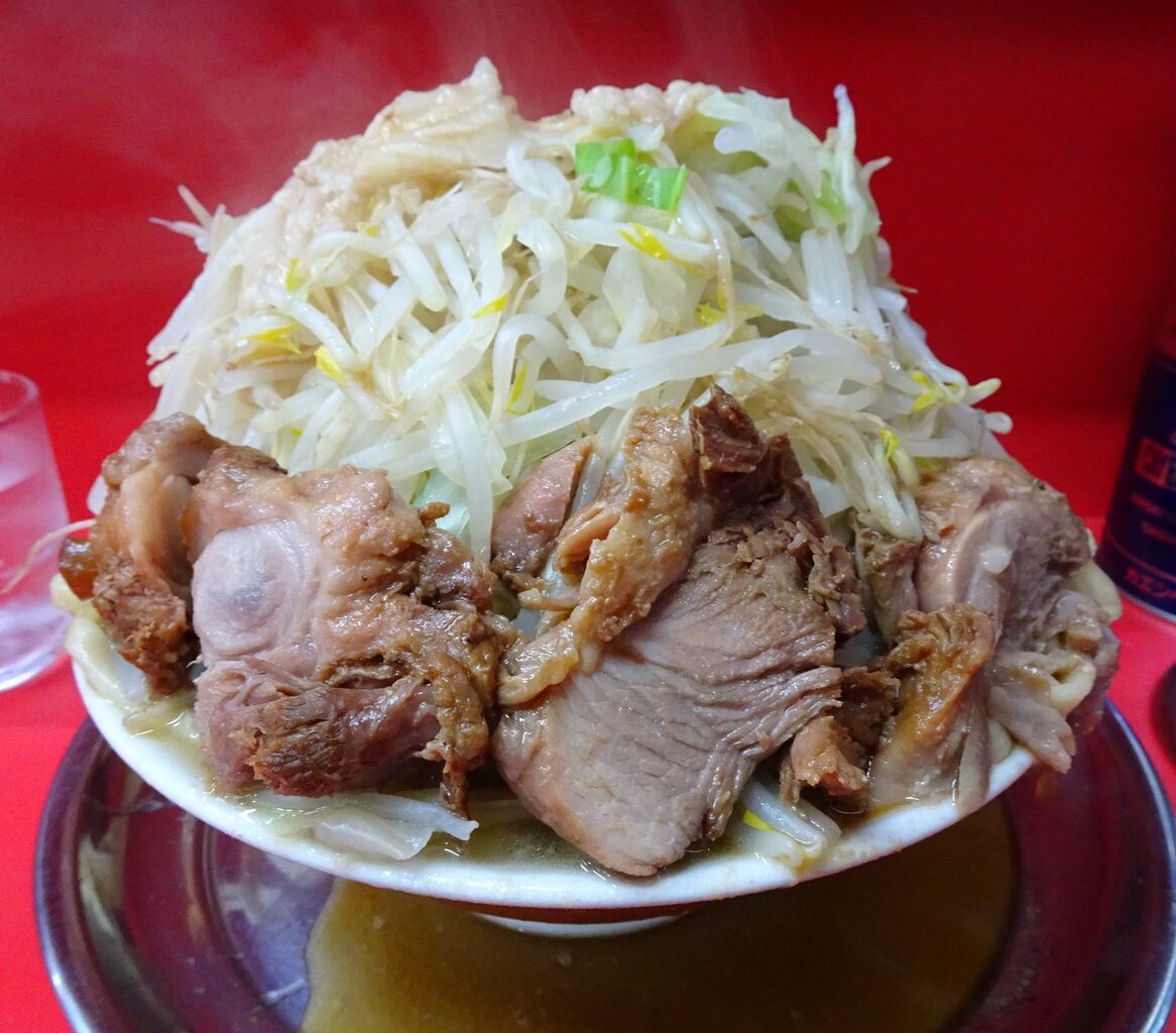 田園調布の 麺でる で デカ盛り豚ラーメン Gakudaiの週末はデカ盛り 田園調布の 麺でる で デカ盛り豚ラーメン Gakudaiの週末はデカ盛り