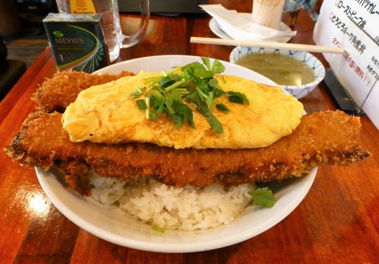 秋葉原の さま田 で デカ盛りダブル角煮かつ丼 Gakudaiの週末はデカ盛り