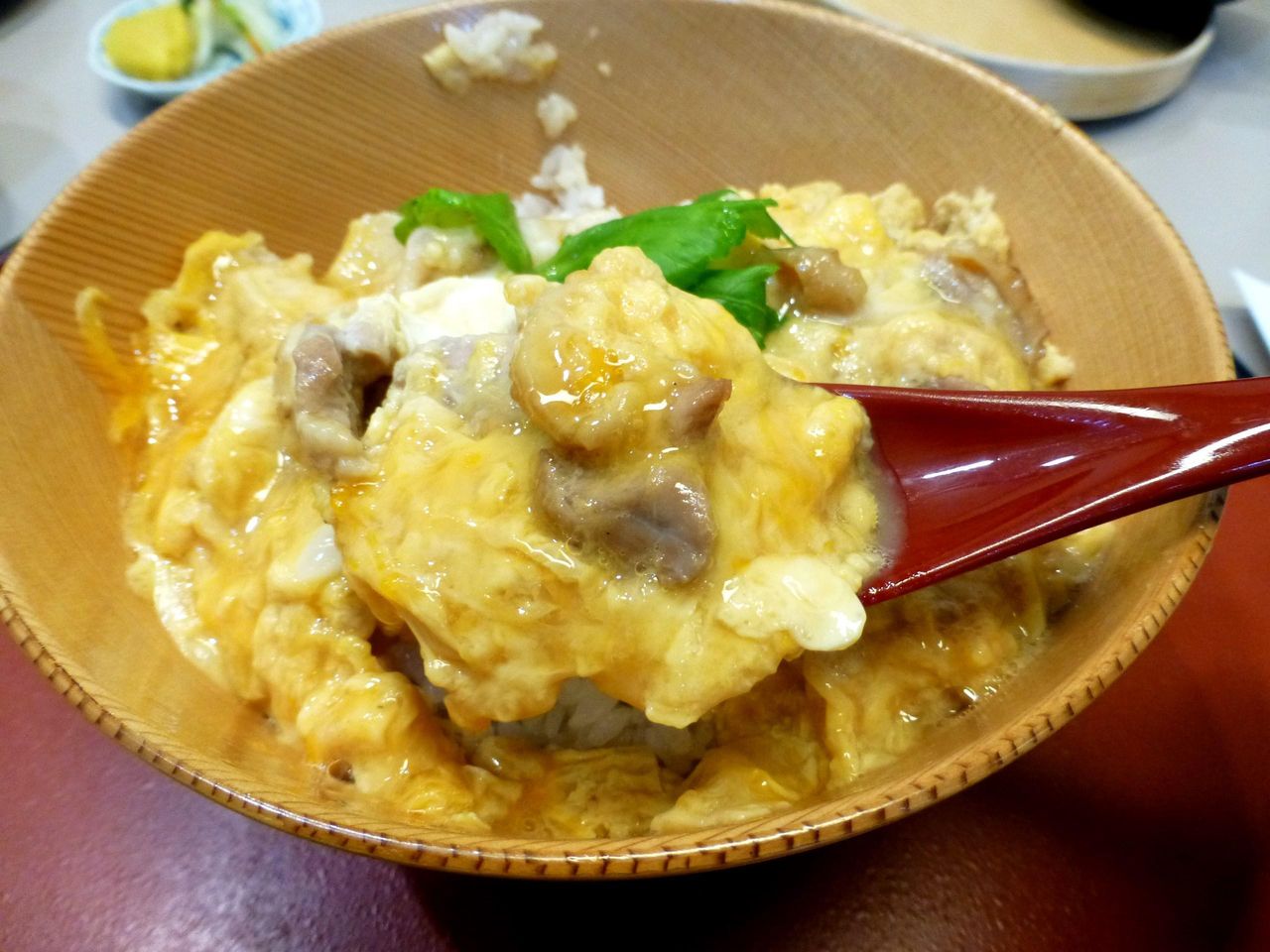 卵は半熟トロトロの仕上がり!