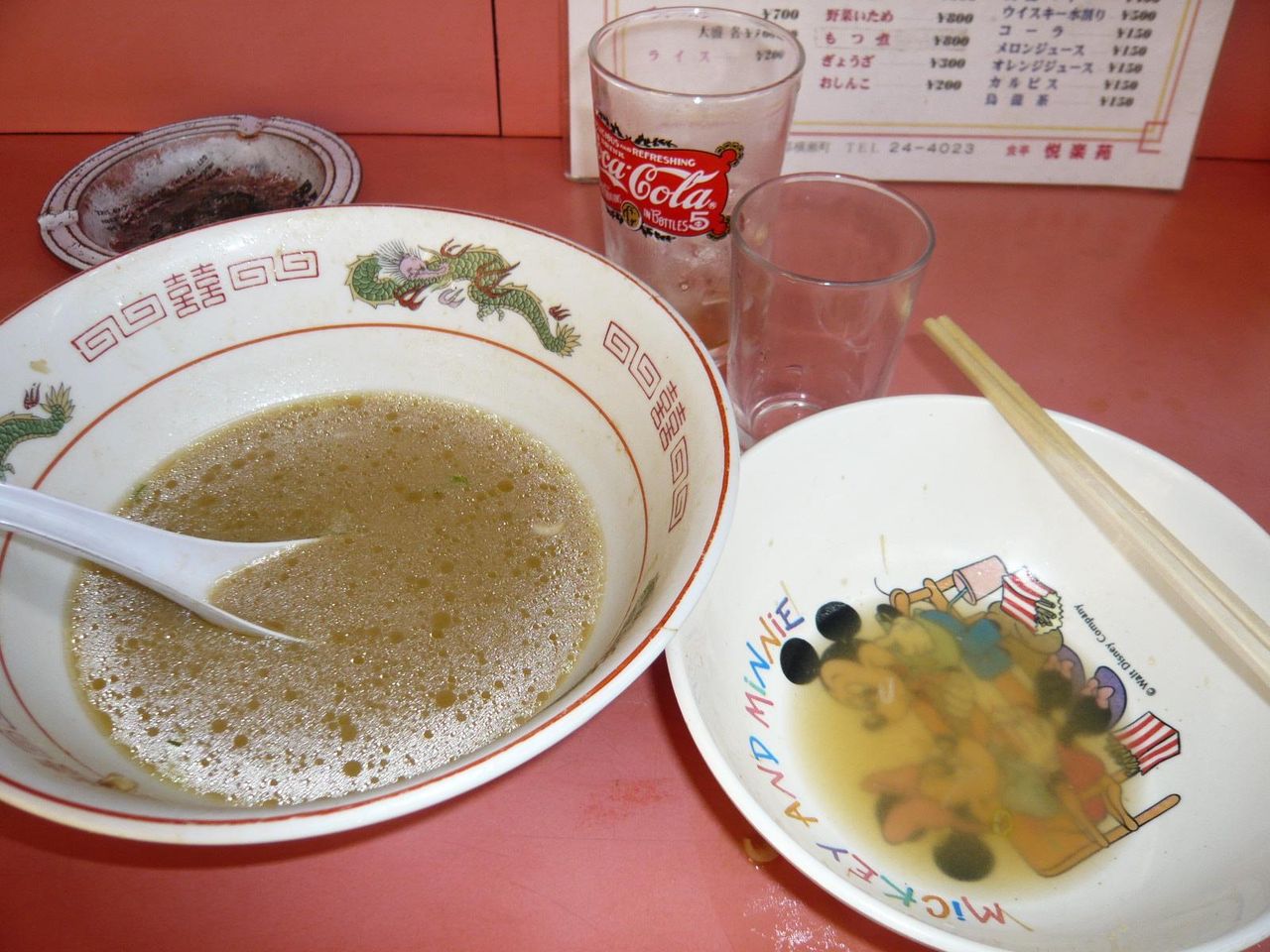 スープがしょっぱいので、むちゃくちゃノドが乾きます!