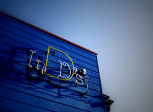 InD's_Sign