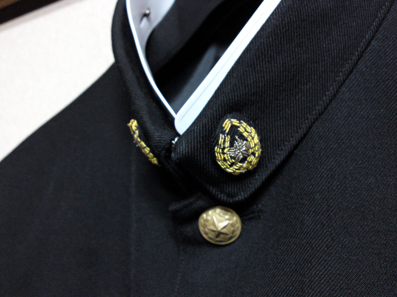 大阪府 明星学園 学生服 黒生地 ７つボタンの学ラン 学生服学ラン制服が好き