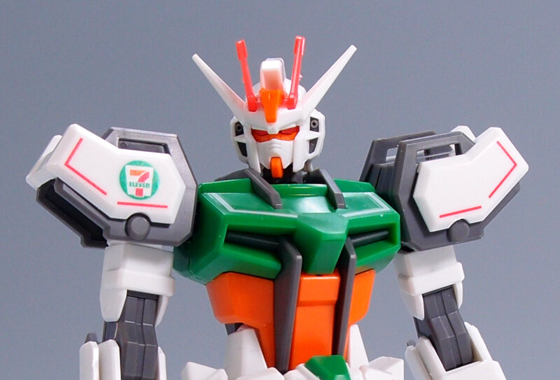 BANDAI - HG ルブリス EG ストライク EG ν セブンイレブン限定 EG ストライクガンダム セブンイレブン限定カラー : おもちゃの