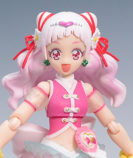 S.H.フィギュアーツ キュアエール 『HUGっと！プリキュア』(魂ウェブ商店限定) 全高約130mm Amazon.co.jp: バンダイ(BANDAI) S.H.フィギュアーツ キュア