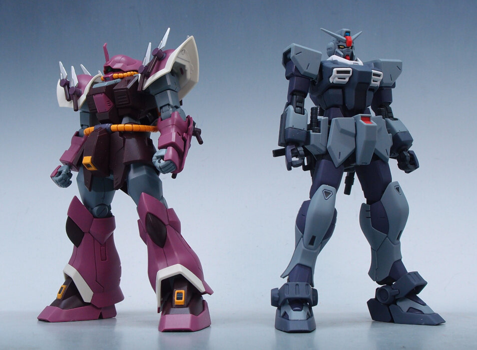 プレバン限定 ピクシー（フレッド リーバー）＆イフリート（ダグ シュナイド）２体 ガンダムバーサス』“ピクシー(フレッド機)”と“イフリート