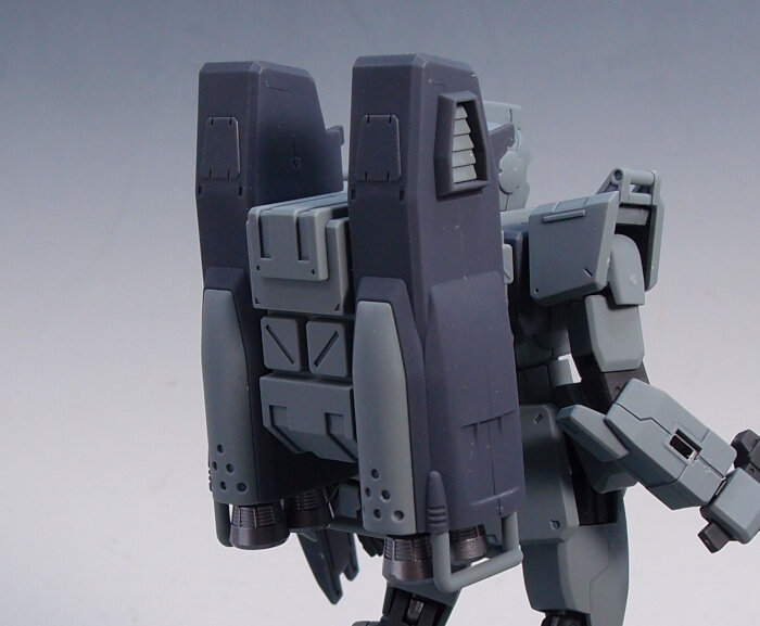 HGUC 陸戦型ジム(スレイヴ・レイス隊仕様)(パラシュートパック仕様