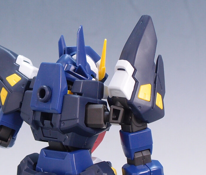 HGヒュッケバイン２点セット HG ヒュッケバインMk-Ⅱ : G-01格納庫2（仮）