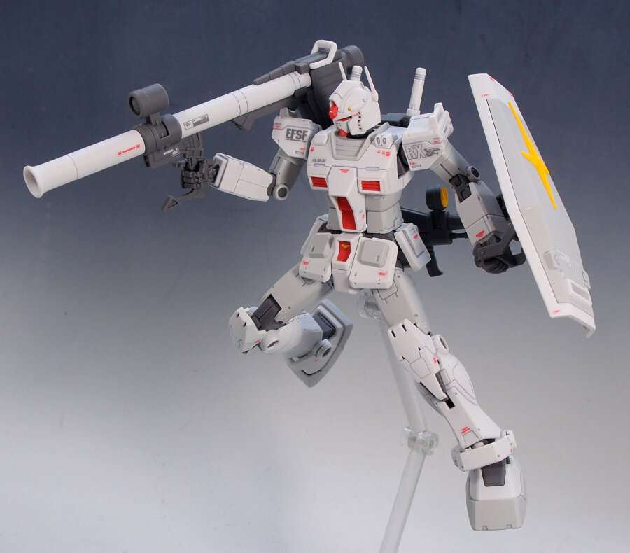 ツインアイ発光！　ガンダムMkⅡ　ロールアウト風　組立・塗装済　完成品　HGUC Amazon | BANDAI SPIRITS(バンダイ スピリッツ) HGUC 193 機動