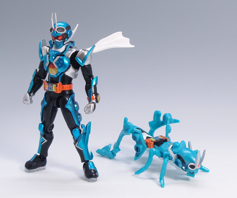 Amazon | 装動 仮面ライダーガッチャード→1← プレミアム