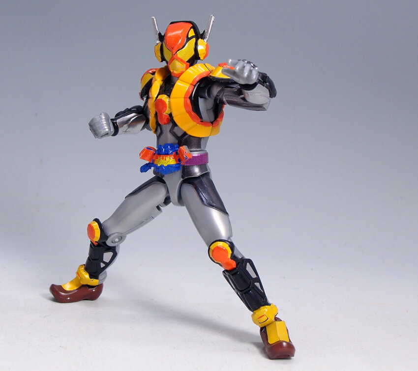 装動 仮面ライダーガヴ GV2 Feat.装動 仮面ライダーギーツ（1） : G