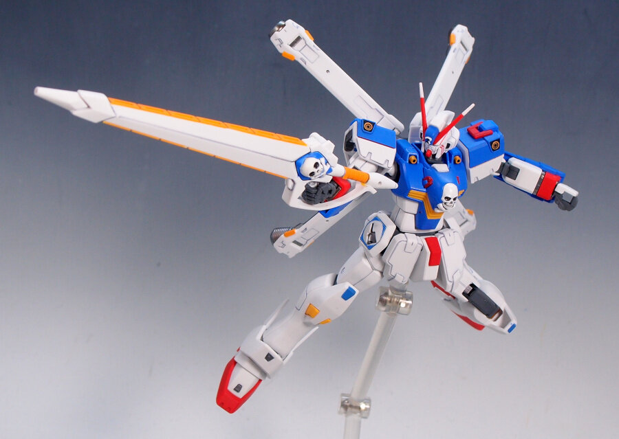 HGUC 1/144 XM-X3 Crossbone Gundam X-3(中古品)
