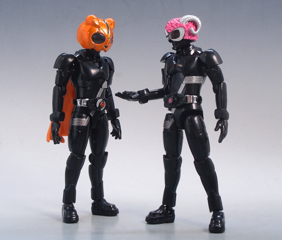 装動 仮面ライダーギーツ ID 3（2） : G-01格納庫2（仮）
