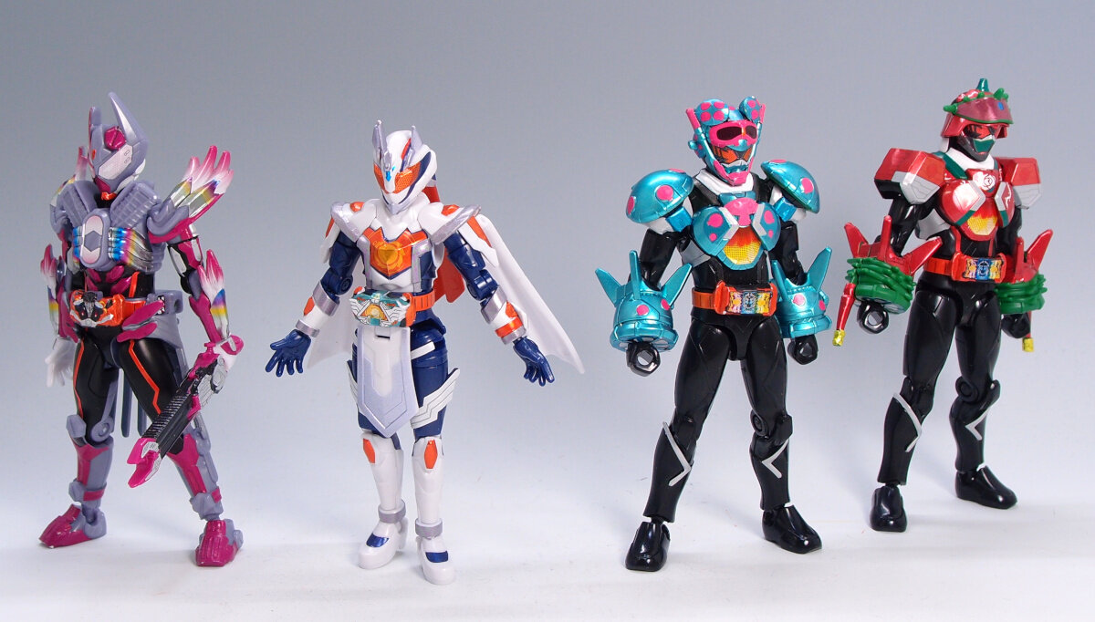 装動 仮面ライダーガッチャード→5←Feat.装動 仮面ライダーギーツ(1) : G-01格納庫2(仮)