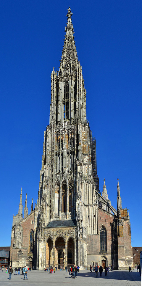 800px-Ulmer_Muenster_Westseite