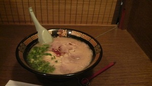 tonkotu01