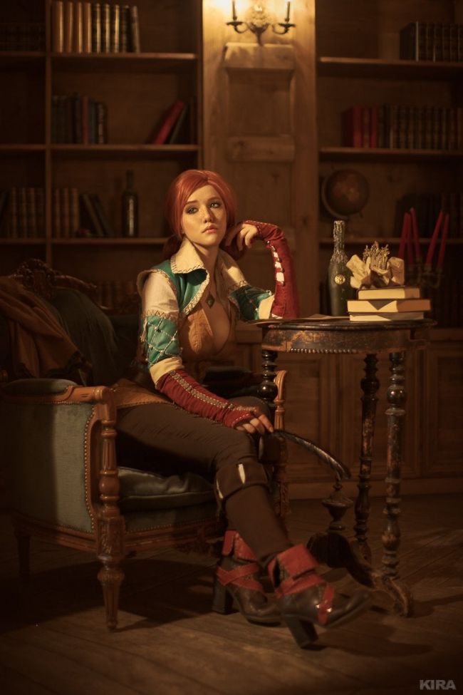 まるで絵画から飛び出したようなウィッチャーのトリスのコスプレ ゲーム攻略のまるはし