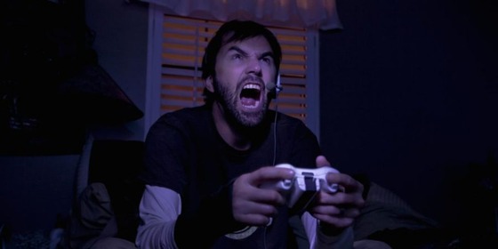 landscape_angry-gamer-1140x570-900x450