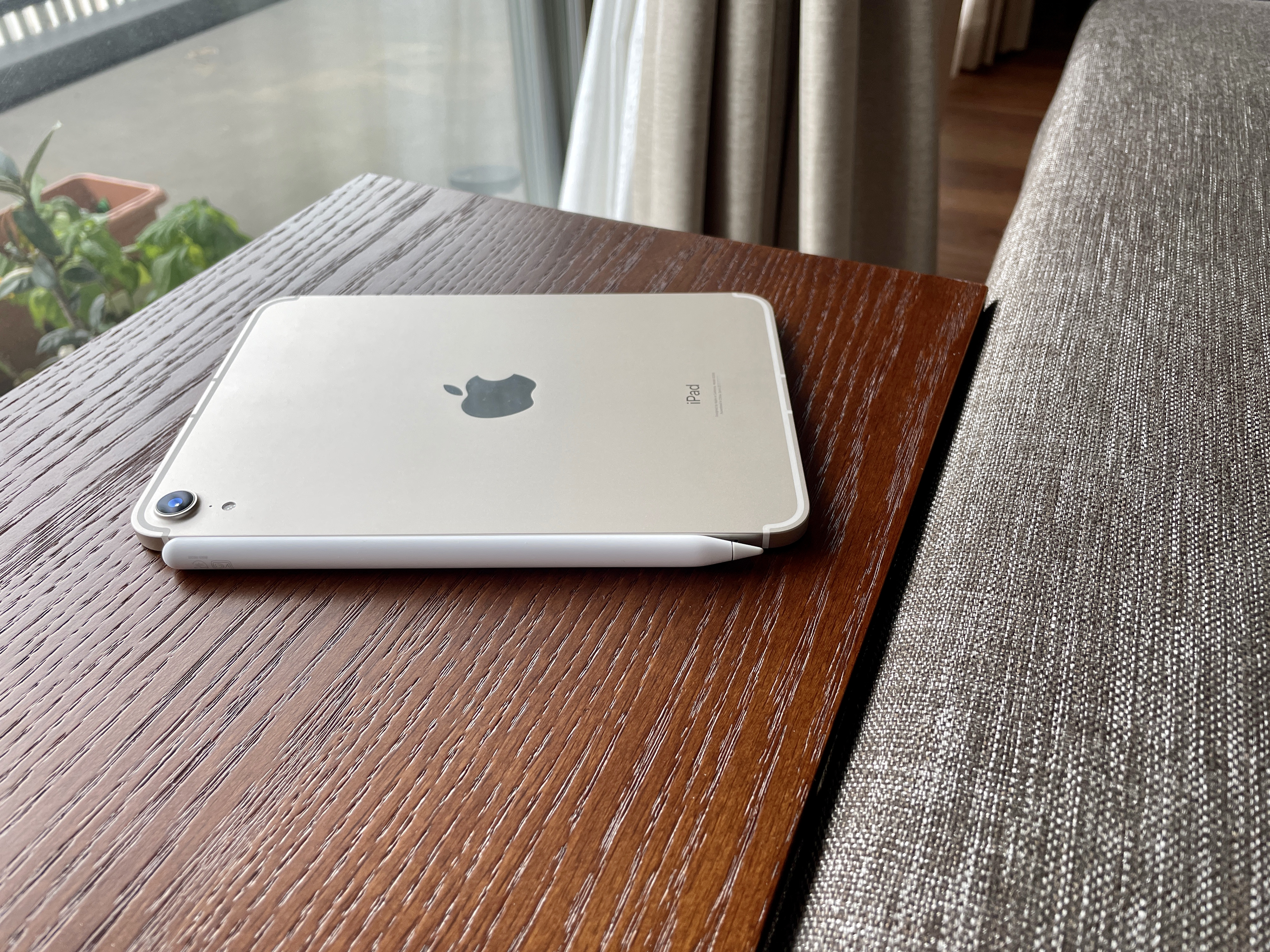 無料配達 iPad mini6 スターライト asakusa.sub.jp