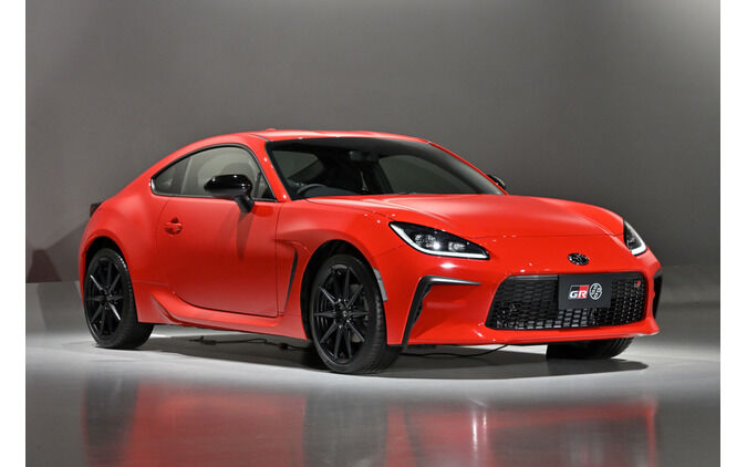 トヨタ自動車、「トヨタ86」新型をイメチェン 「GR86 」と命名