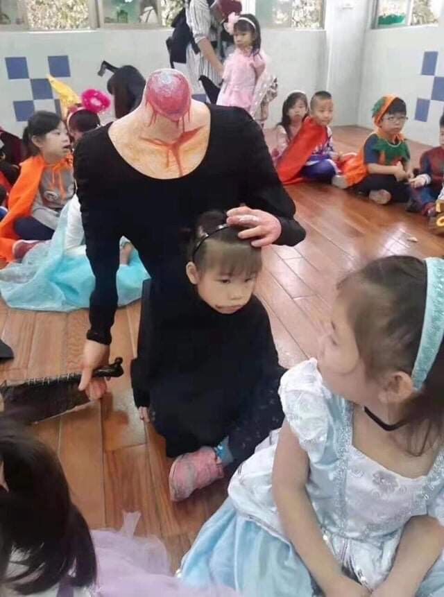 これは怖い 幼稚園児のハロウィン仮装ヤバすぎて炎上 こんなん園児もトラウマになるだろ ファンサマリィ