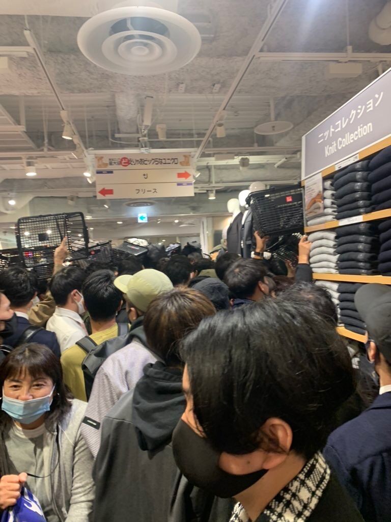 名古屋の民度が中国並みにｗ ユニクロ 客が暴徒化 ガラス割る 追い剥ぎする の地獄絵図に ファンサマリィ